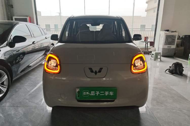 Used Wuling Hongguang MINIEV 2025 Four-Door Version Advanced Edition Front