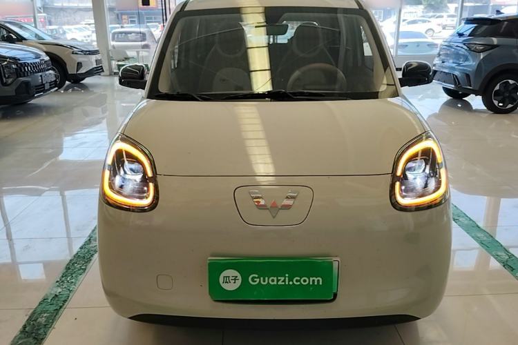 Used Wuling Hongguang MINIEV 2025 Four-Door Version Advanced Edition Front