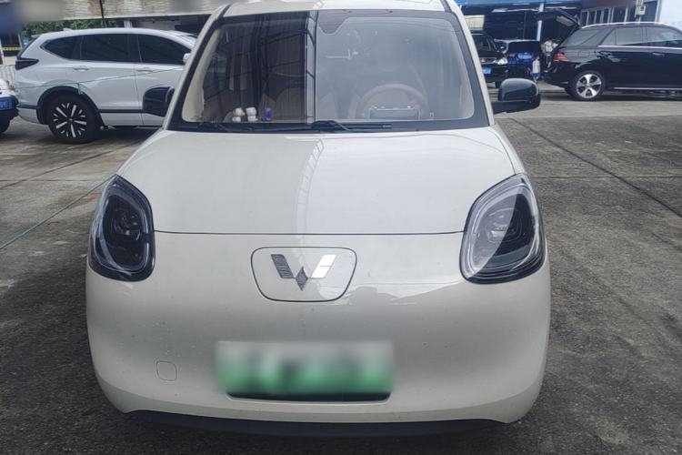 Used Wuling Hongguang MINIEV 2025 Four-Door Version Advanced Edition Front