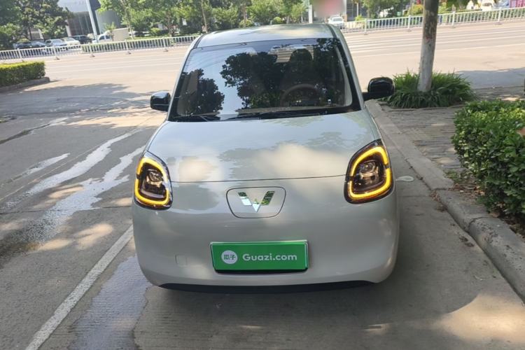 Used Wuling Hongguang MINIEV 2025 Four-Door Version Advanced Edition Front