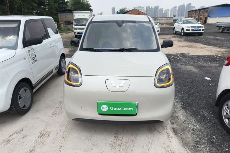 Used Wuling Hongguang MINIEV 2025 Four-Door Version Advanced Edition Front