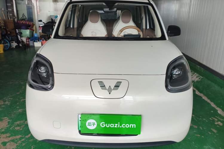 Used Wuling Hongguang MINIEV 2025 Four-Door Version Advanced Edition Front