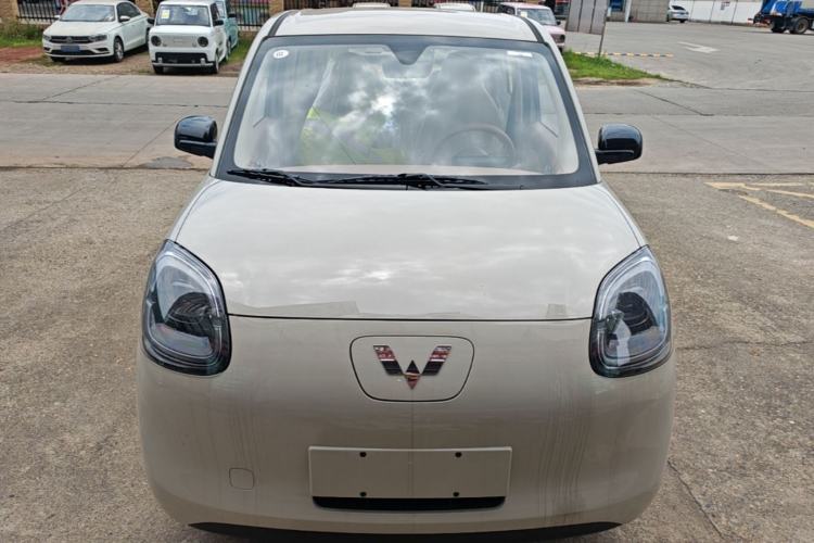Used Wuling Hongguang MINIEV 2025 Four-Door Version Advanced Edition Front