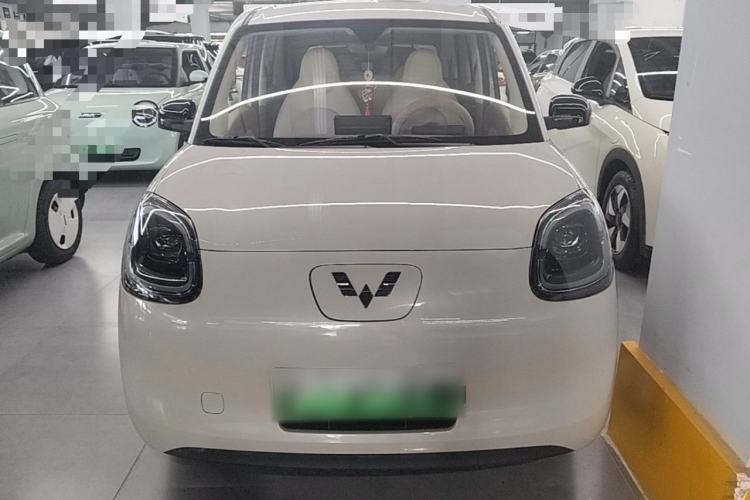 Used Wuling Hongguang MINIEV 2025 Four-Door Version Premium Edition Front