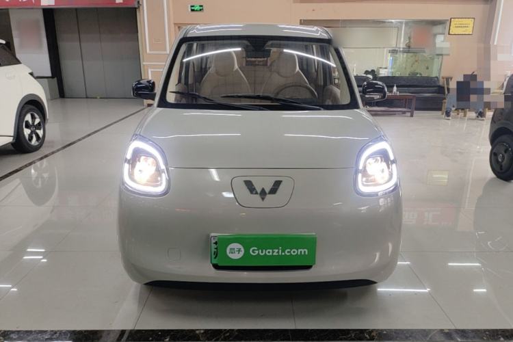 Used Wuling Hongguang MINIEV 2025 Four-Door Version Advanced Edition Front