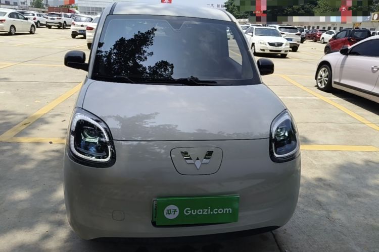 Used Wuling Hongguang MINIEV 2025 Four-Door Version Advanced Edition Front