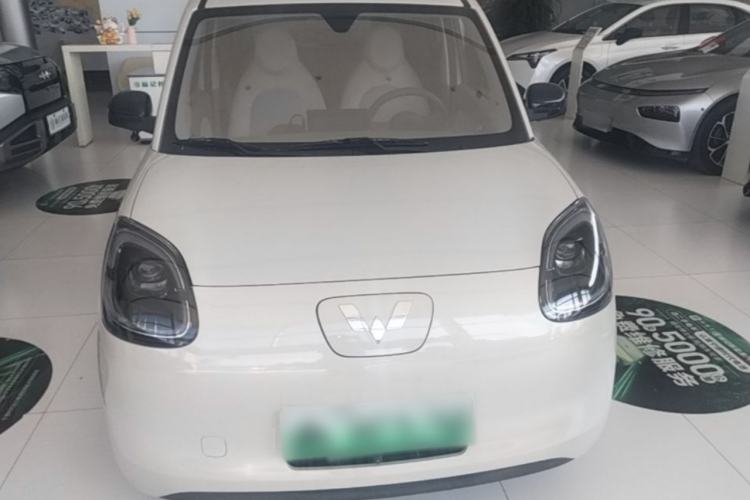 Used Wuling Hongguang MINIEV 2025 Four-Door Version Advanced Edition Front