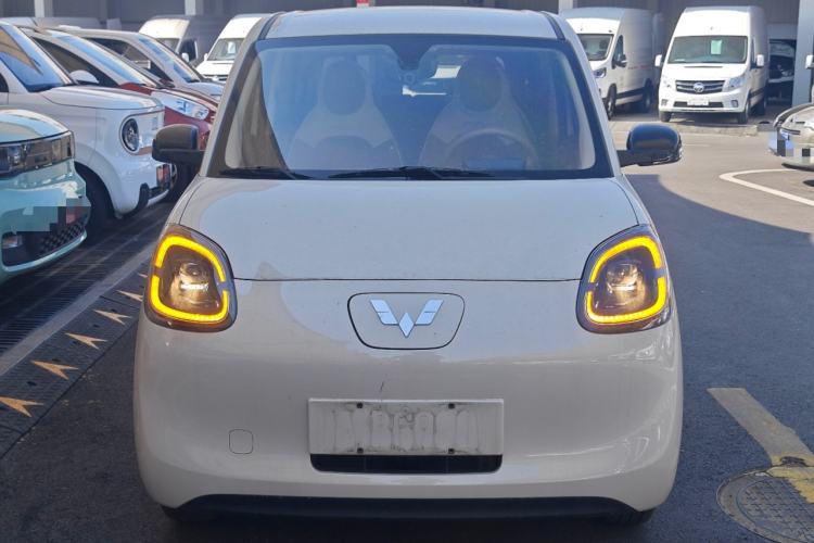 Used Wuling Hongguang MINIEV 2025 Four-Door Version Advanced Edition Front