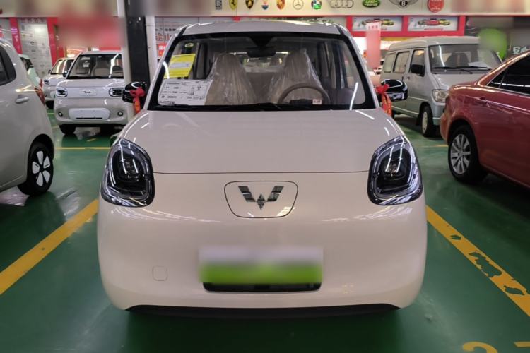 Used Wuling Hongguang MINIEV 2025 Four-Door Version Advanced Edition Front