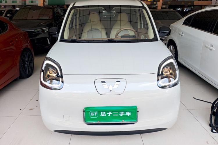 Used Wuling Hongguang MINIEV 2025 Four-Door Version Advanced Edition Front