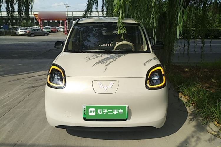Used Wuling Hongguang MINIEV 2025 Four-Door Version Advanced Edition Front