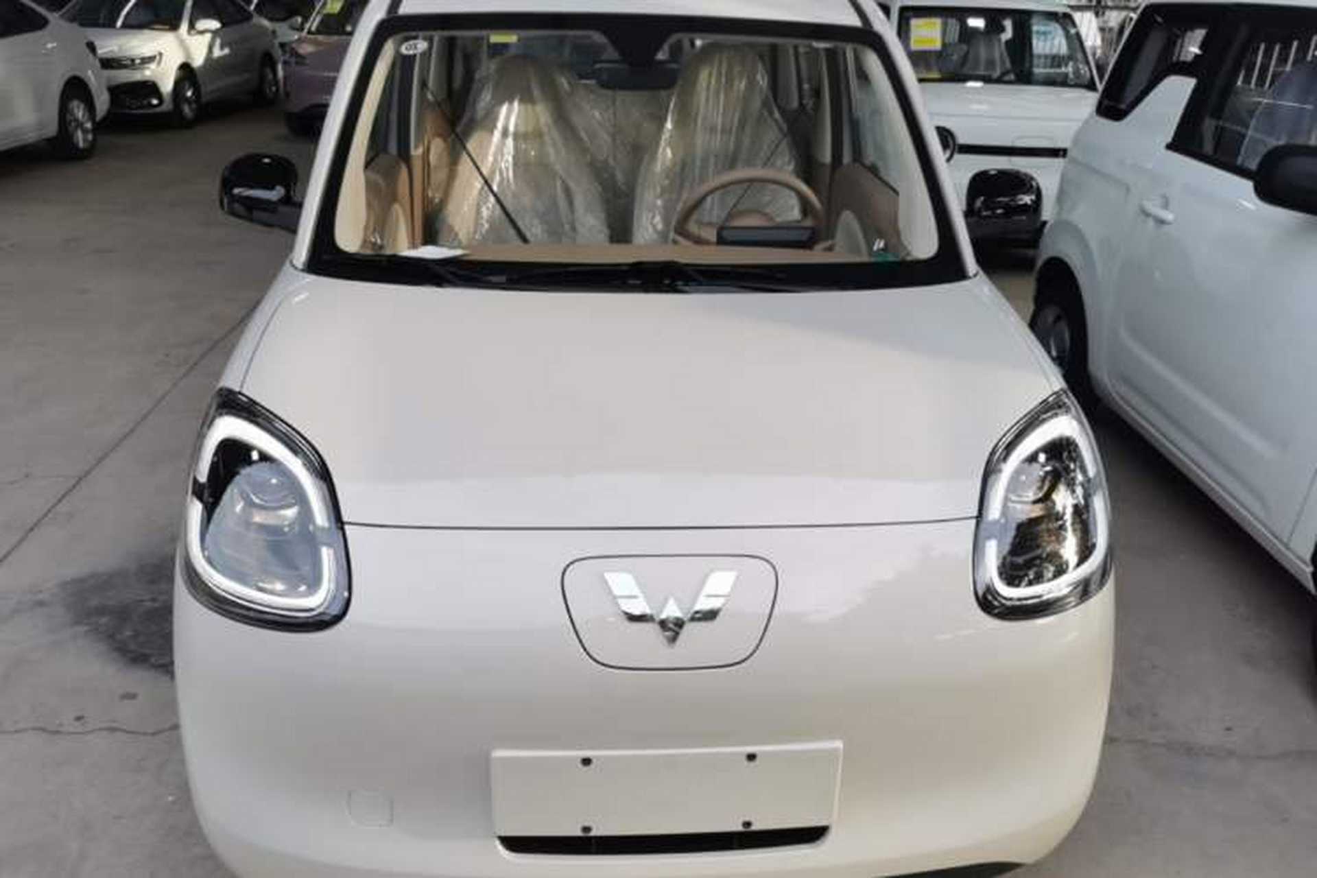 Used Wuling Hongguang MINIEV 2025 Four-Door Version Advanced Edition Front