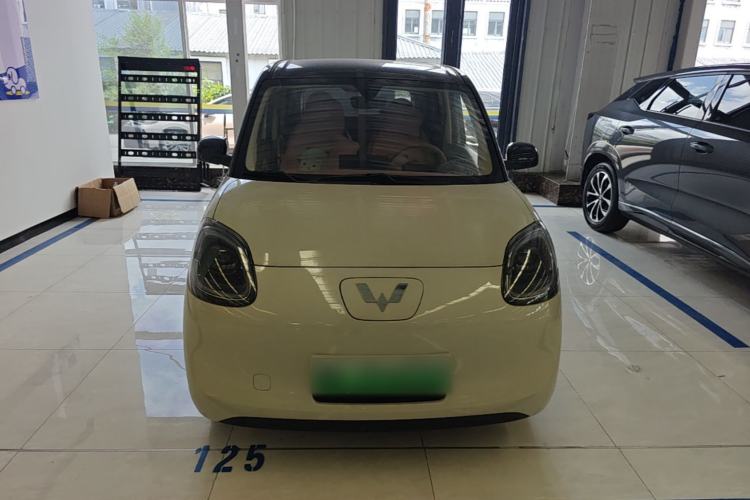 Used Wuling Hongguang MINIEV 2025 Four-Door Version Zhenxiang+ Edition Front