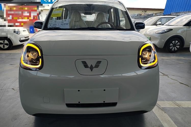 Used Wuling Hongguang MINIEV 2025 Four-Door Version Advanced Edition Front