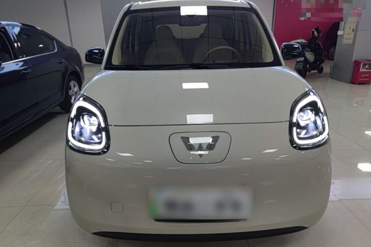 Used Wuling Hongguang MINIEV 2025 Four-Door Version Advanced Edition Front