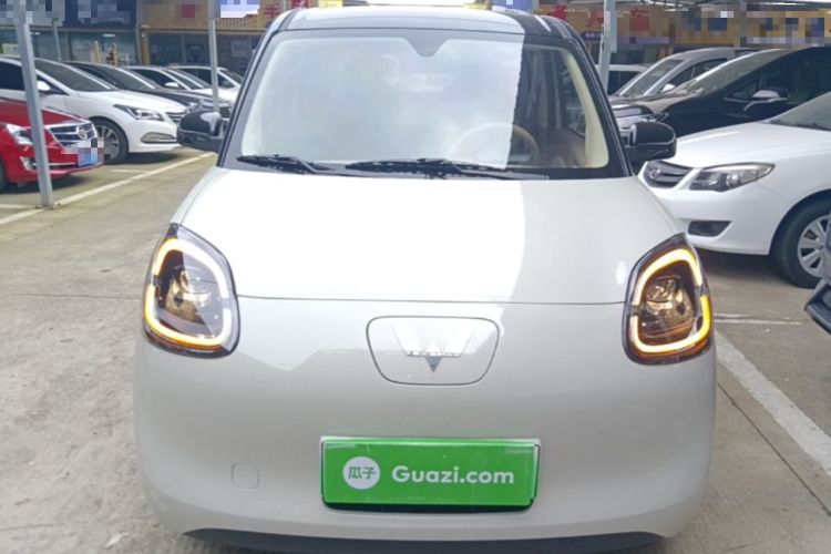 Used Wuling Hongguang MINIEV 2025 Four-Door Version Advanced Edition Front