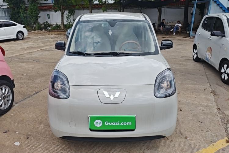 Used Wuling Hongguang MINIEV 2025 Four-Door Version Advanced Edition Front