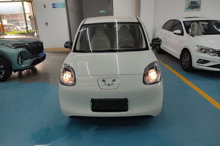 Used Wuling Hongguang MINIEV 2025 Four-Door Version Advanced Edition Front