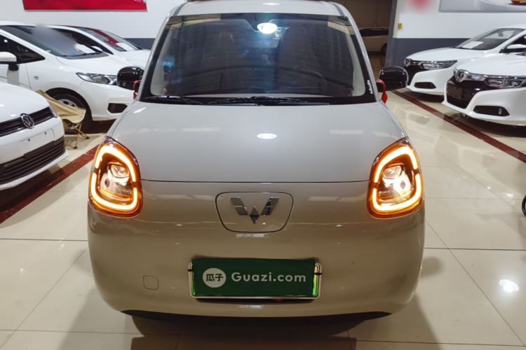 Used Wuling Hongguang MINIEV 2025 Four-Door Version Advanced Edition Front