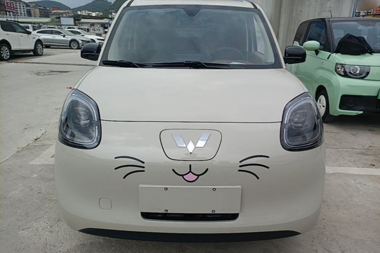 Used Wuling Hongguang MINIEV 2025 Four-Door Version Advanced Edition Front