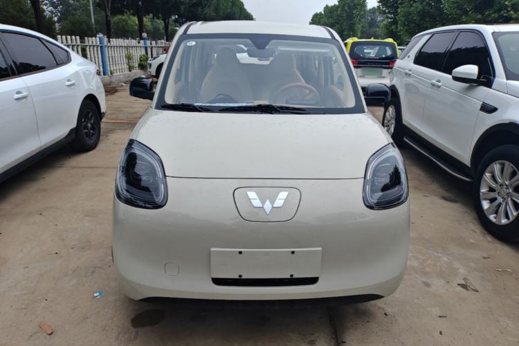 Used Wuling Hongguang MINIEV 2025 Four-Door Version Advanced Edition Front
