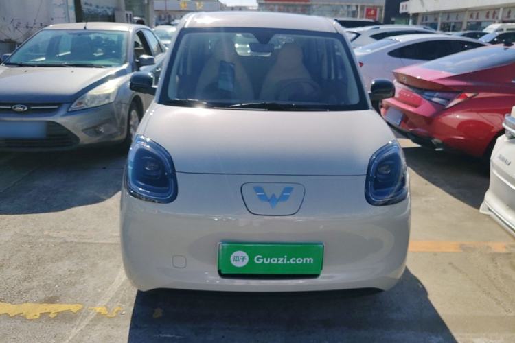 Used Wuling Hongguang MINIEV 2025 Four-Door Version Advanced Edition Front
