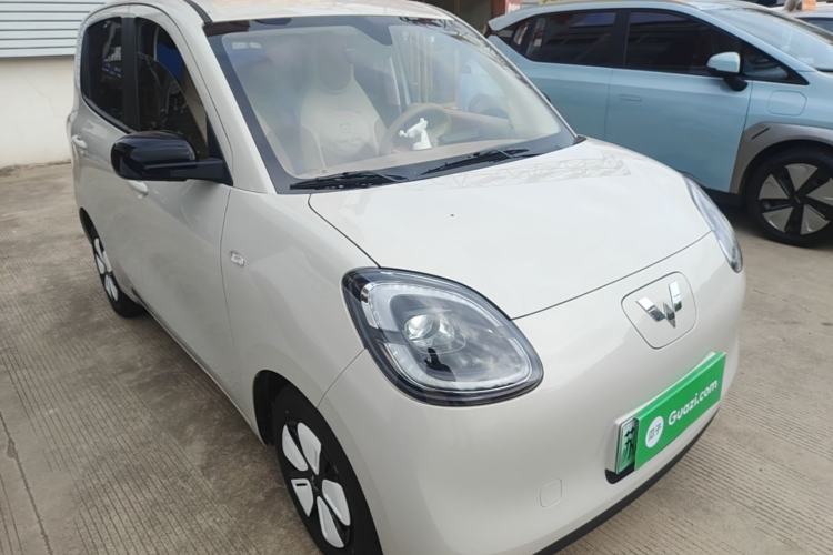 Used Wuling Hongguang MINIEV 2025 Four-Door Version Advanced Edition Front Right 45 Deg