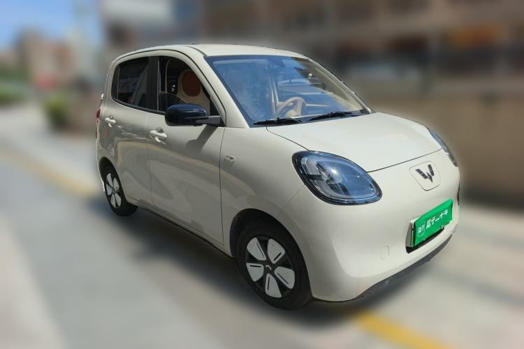 Used Wuling Hongguang MINIEV 2025 Four-Door Version Advanced Edition Front Right 45 Deg