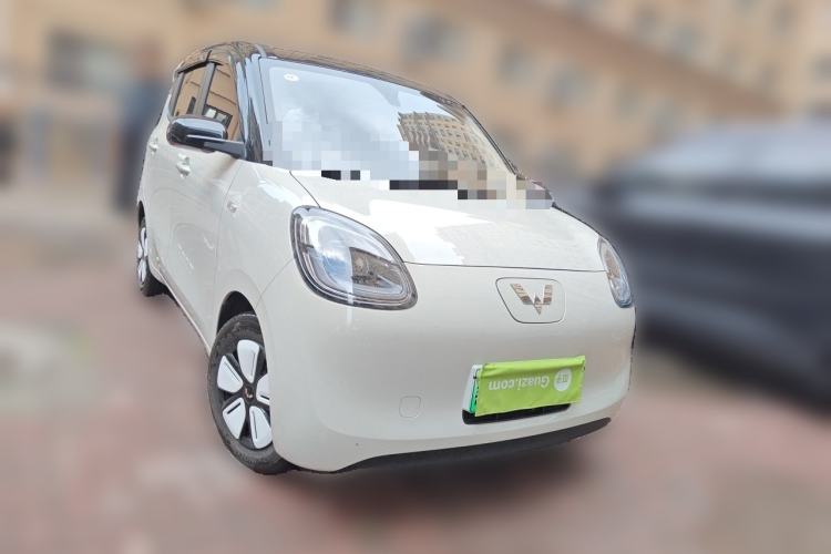 Used Wuling Hongguang MINIEV 2025 Four-Door Version Zhenxiang+ Edition Front Right 45 Deg