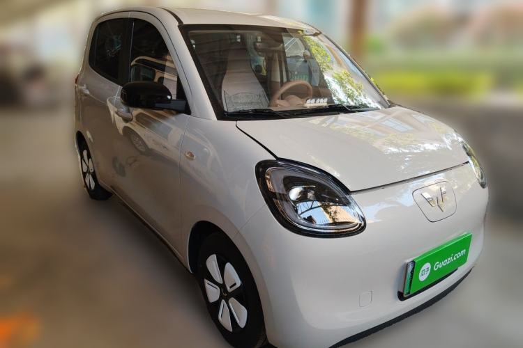 Used Wuling Hongguang MINIEV 2025 Four-Door Version Advanced Edition Front Right 45 Deg