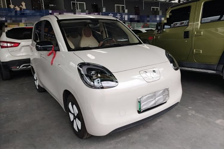 Used Wuling Hongguang MINIEV 2025 Four-Door Version Premium Edition Front Right 45 Deg