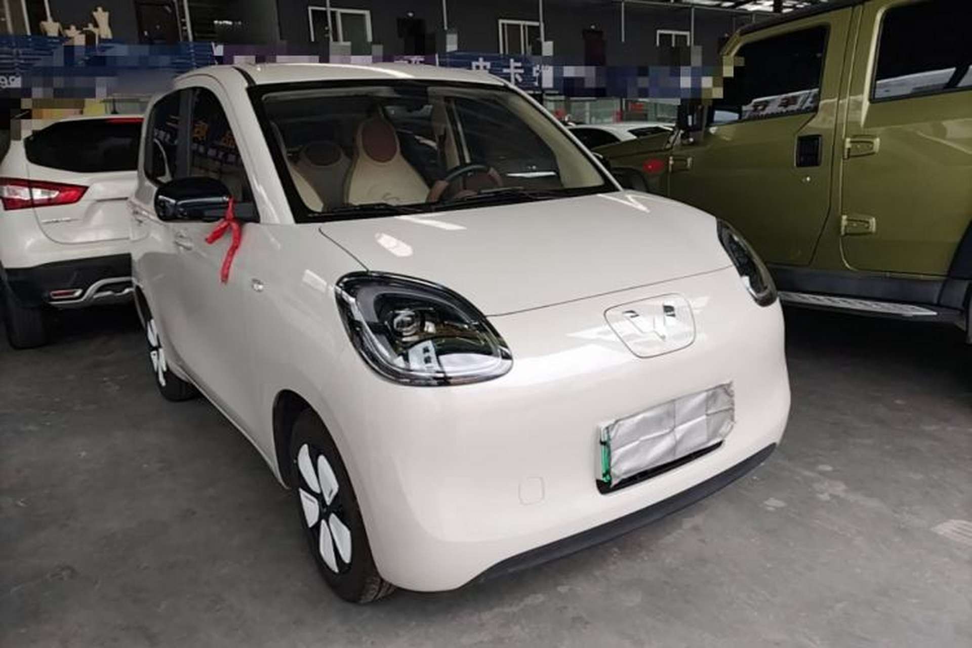 Used Wuling Hongguang MINIEV 2025 Four-Door Version Premium Edition Front Right 45 Deg