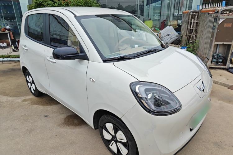 Used Wuling Hongguang MINIEV 2025 Four-Door Version Advanced Edition Front Right 45 Deg