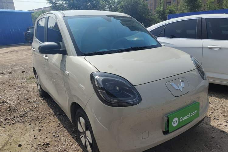 Used Wuling Hongguang MINIEV 2025 Four-Door Version Advanced Edition Front Right 45 Deg