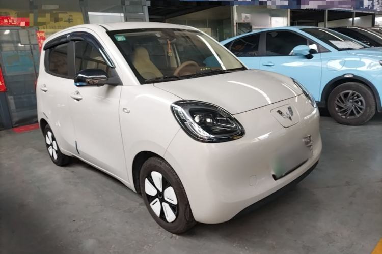 Used Wuling Hongguang MINIEV 2025 Four-Door Version Advanced Edition Front Right 45 Deg