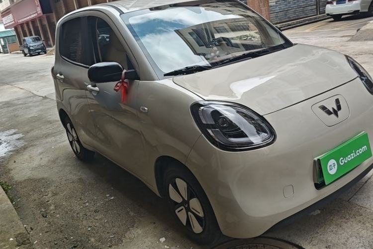 Used Wuling Hongguang MINIEV 2025 Four-Door Version Advanced Edition Front Right 45 Deg