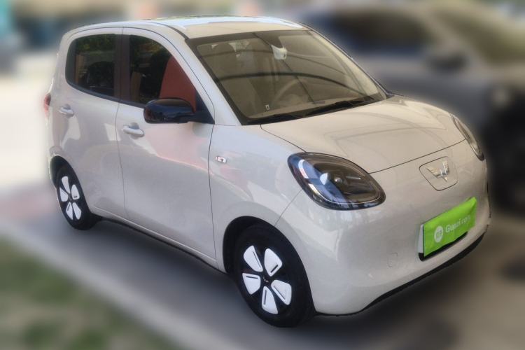 Used Wuling Hongguang MINIEV 2025 Four-Door Version Advanced Edition Front Right 45 Deg