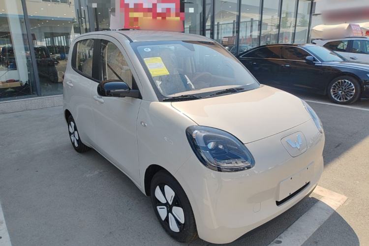 Used Wuling Hongguang MINIEV 2025 Four-Door Version Advanced Edition Front Right 45 Deg