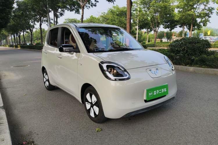 Used Wuling Hongguang MINIEV 2025 Four-Door Version Advanced Edition Front Right 45 Deg