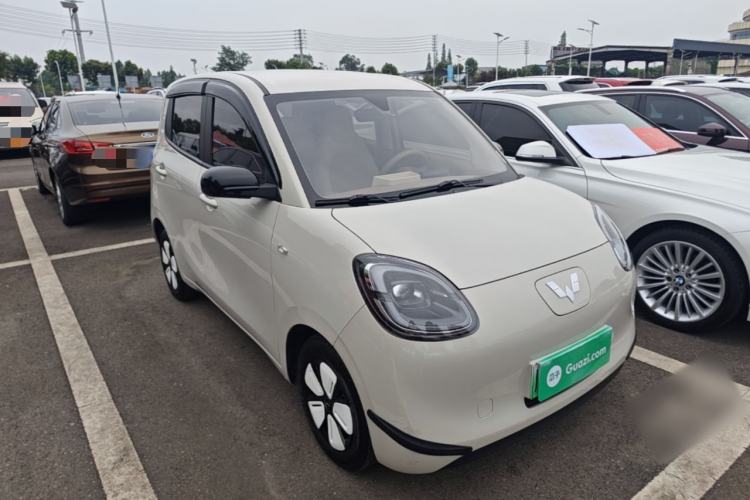 Used Wuling Hongguang MINIEV 2025 Four-Door Version Advanced Edition Front Right 45 Deg