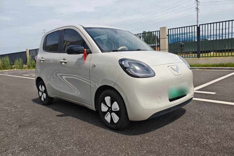 Used Wuling Hongguang MINIEV 2025 Four-Door Version Advanced Edition Front Right 45 Deg