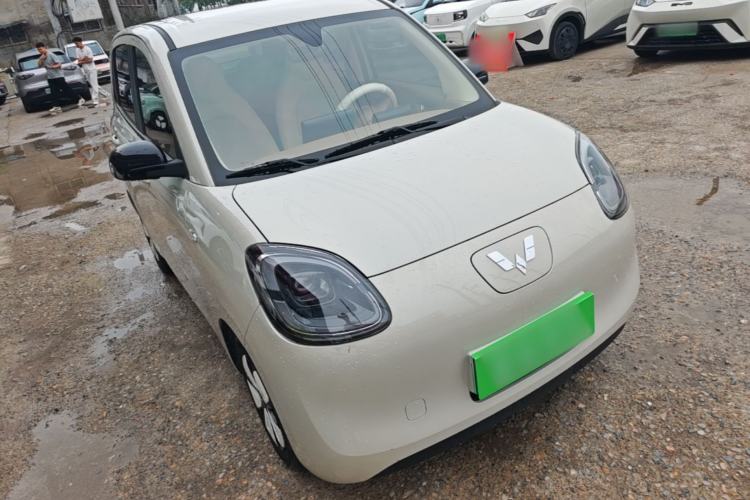 Used Wuling Hongguang MINIEV 2025 Four-Door Version Advanced Edition Front Right 45 Deg