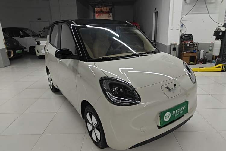 Used Wuling Hongguang MINIEV 2025 Four-Door Version Zhenxiang+ Edition Front Right 45 Deg