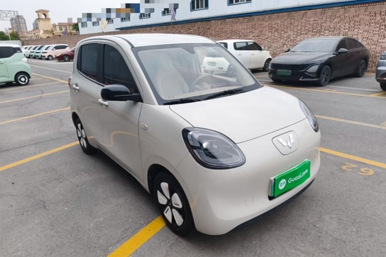 Used Wuling Hongguang MINIEV 2025 Four-Door Version Advanced Edition Front Right 45 Deg