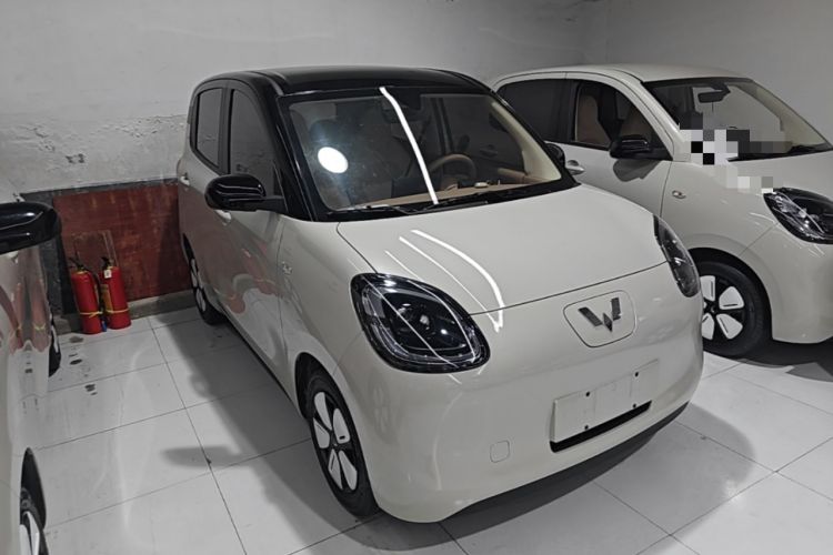 Used Wuling Hongguang MINIEV 2025 Four-Door Version Zhenxiang+ Edition Front Right 45 Deg
