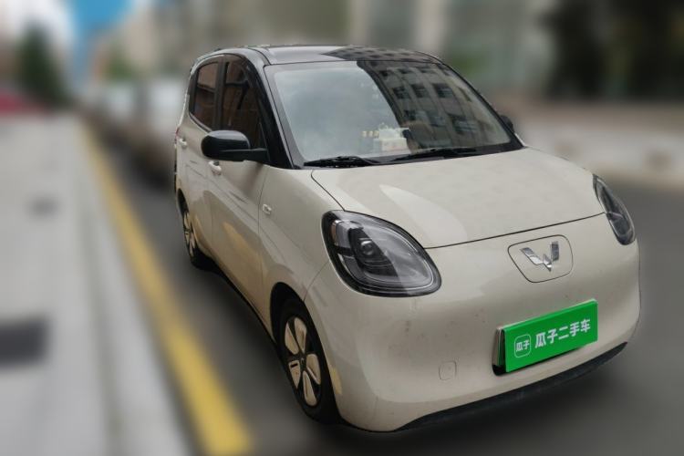 Used Wuling Hongguang MINIEV 2025 Four-Door Version Zhenxiang+ Edition Front Right 45 Deg