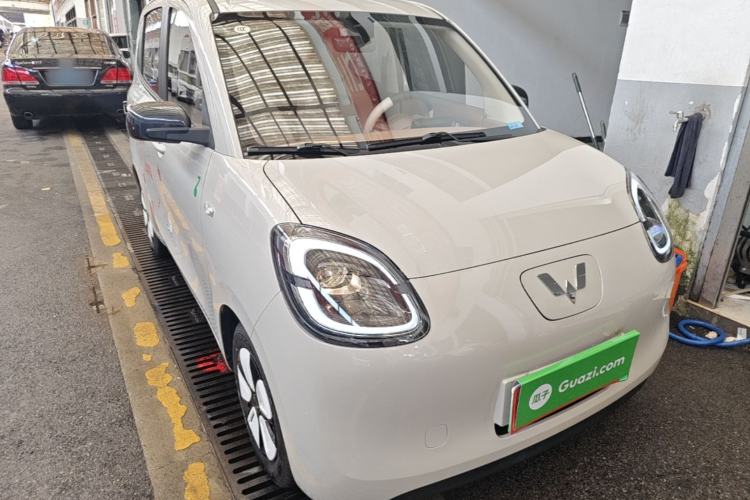 Used Wuling Hongguang MINIEV 2025 Four-Door Version Advanced Edition Front Right 45 Deg