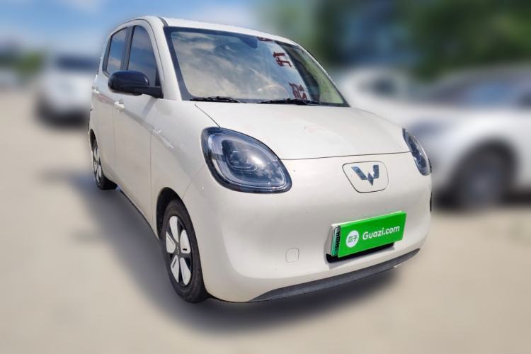 Used Wuling Hongguang MINIEV 2025 Four-Door Version Advanced Edition Front Right 45 Deg