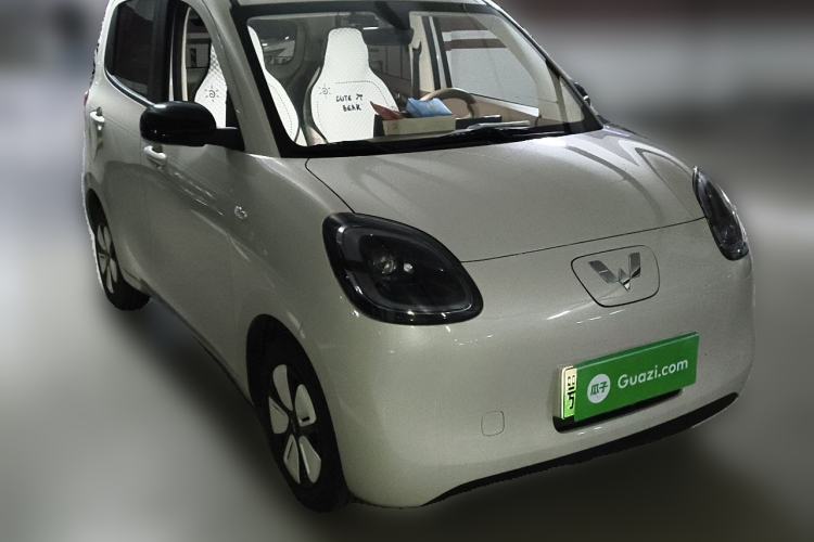 Used Wuling Hongguang MINIEV 2025 Four-Door Version Advanced Edition Front Right 45 Deg
