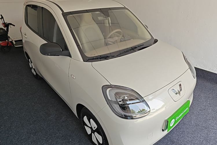 Used Wuling Hongguang MINIEV 2025 Four-Door Version Advanced Edition Front Right 45 Deg